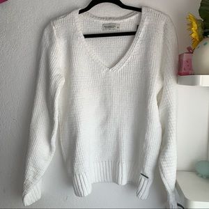 NWT soft white knit sweater